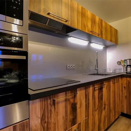 Apartamento Duplex Rénové à - 12 Pers, 4 Chambres, Garage, Proche Pistes Et Commerces - Fr-1-637-40 Val Thorens