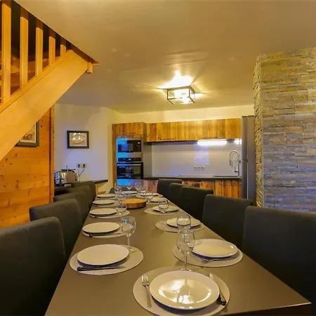 Duplex Renove A - 12 Pers, 4 Chambres, Garage, Proche Pistes Et Commerces - Fr-1-637-40 شقة فال تورُن